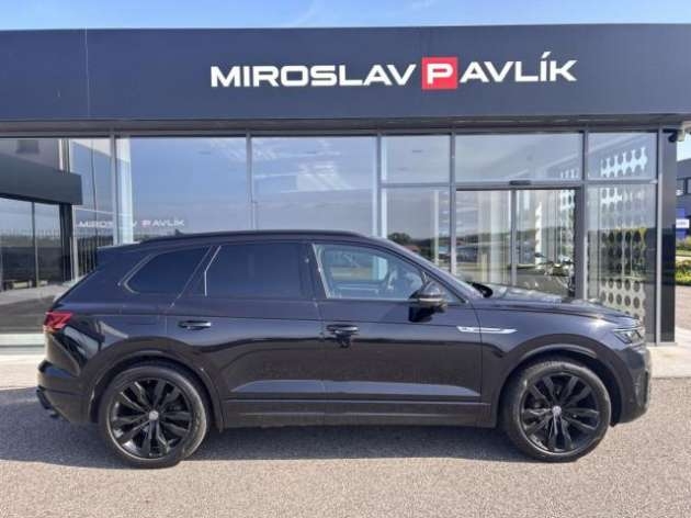 Volkswagen Touareg R-Line V6 3.0 TDI 4MOTION