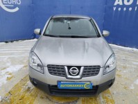 Nissan Qashqai 2.0i 104KW S.KNIHA