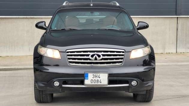 Infiniti FX45 4,5i V8