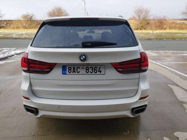 BMW X5 4.0D,M-PACKETvolat 608 081 843