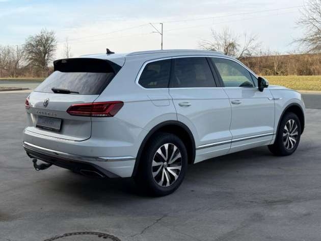 Volkswagen Touareg 3.0TDI,4x4,volat-608 081 843