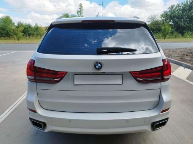 BMW X5 4.0D,M-PACKETvolat 608 081 843