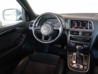 Audi Q5  2.0 TDI S-line