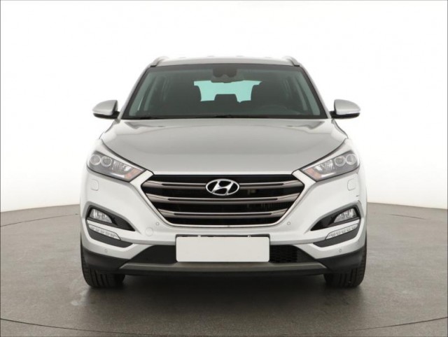 Hyundai Tucson  2.0 CRDi 