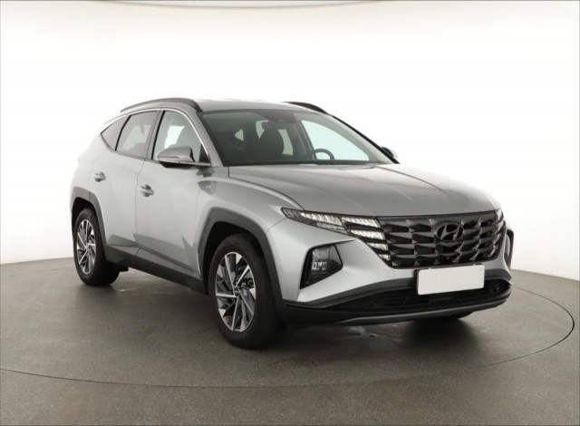 Hyundai Tucson  1.6 T-GDI 48V MHEV Smart