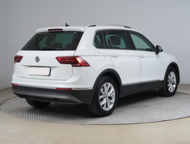 Volkswagen Tiguan  2.0 TDI 