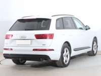 Audi Q7  3.0 TDI 