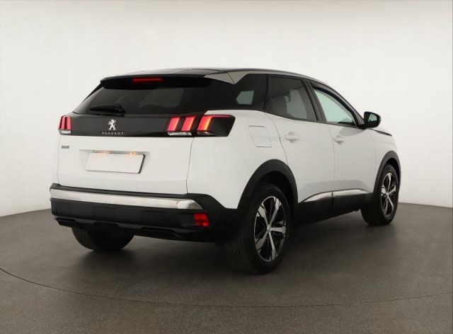 Peugeot 3008  1.2 PureTech 