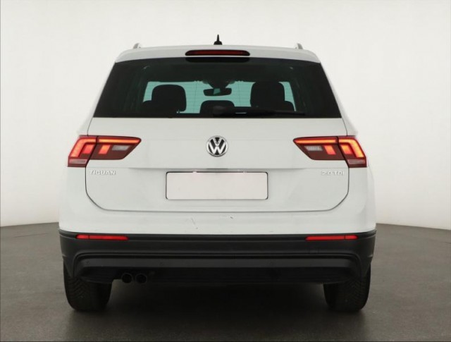 Volkswagen Tiguan  2.0 TDI 