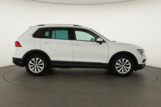 Volkswagen Tiguan  2.0 TDI 