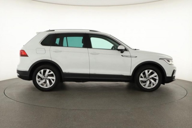 Volkswagen Tiguan  1.5 TSI Elegance