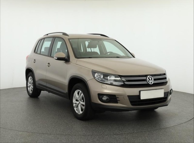 Volkswagen Tiguan  2.0 TDI 