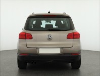 Volkswagen Tiguan  2.0 TDI 