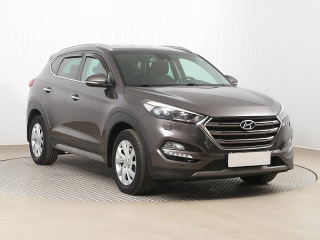 Hyundai Tucson  2.0 CRDi 