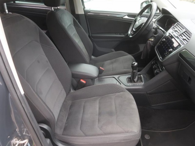 Volkswagen Tiguan  2.0 TDI 