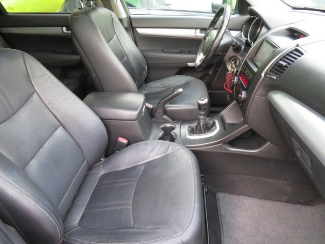 Kia Sorento  2.2 CRDi 