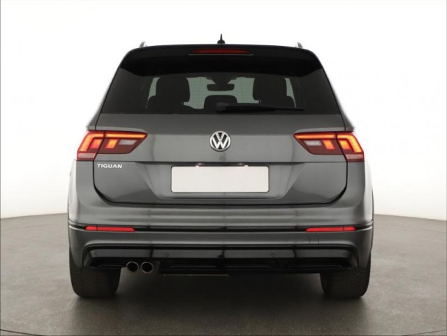 Volkswagen Tiguan  2.0 TDI R-Line