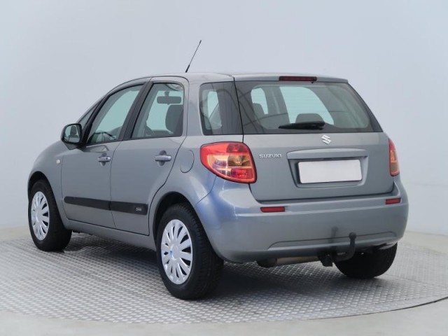 Suzuki SX4  1.5 i 