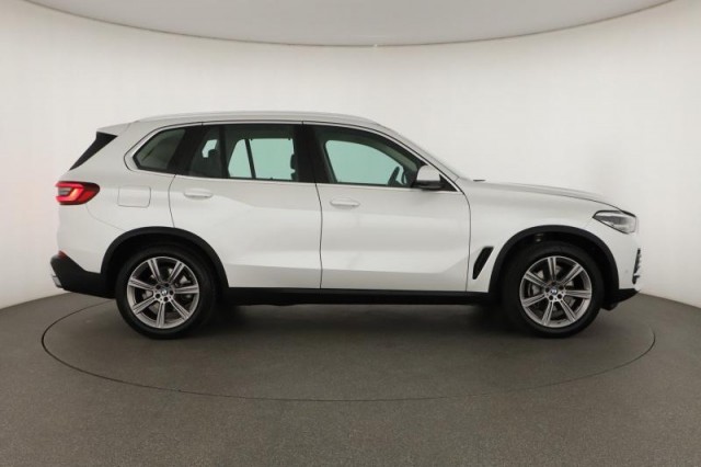 BMW X5  xDrive40i 