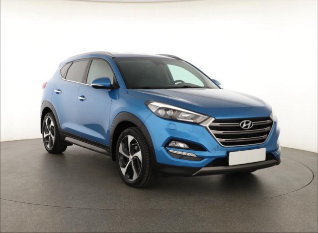 Hyundai Tucson  2.0 CRDi 