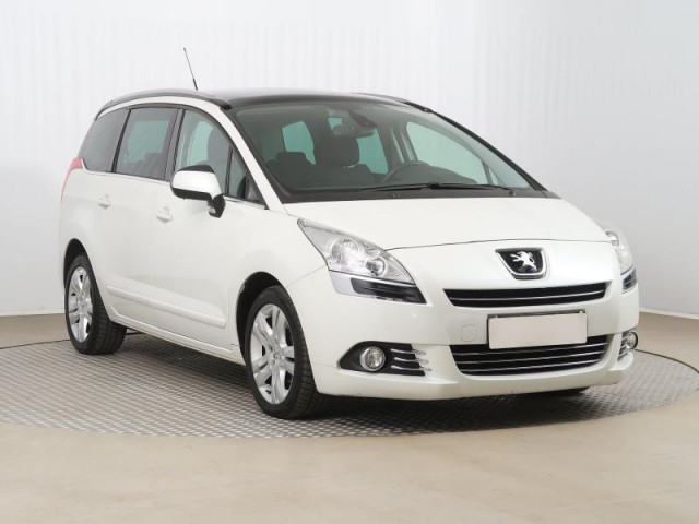 Peugeot 5008  1.6 HDi 