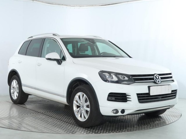 Volkswagen Touareg  3.0 TDI 