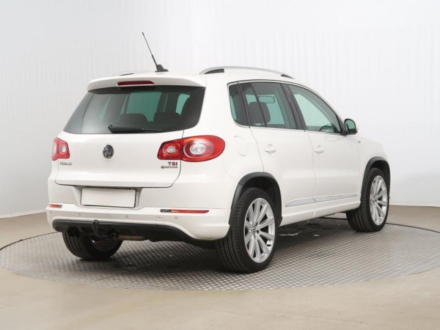 Volkswagen Tiguan  1.4 TSI R-Line