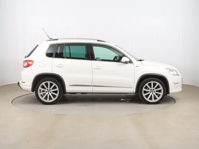 Volkswagen Tiguan  1.4 TSI R-Line