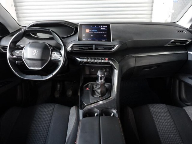 Peugeot 5008  1.6 BlueHDi 