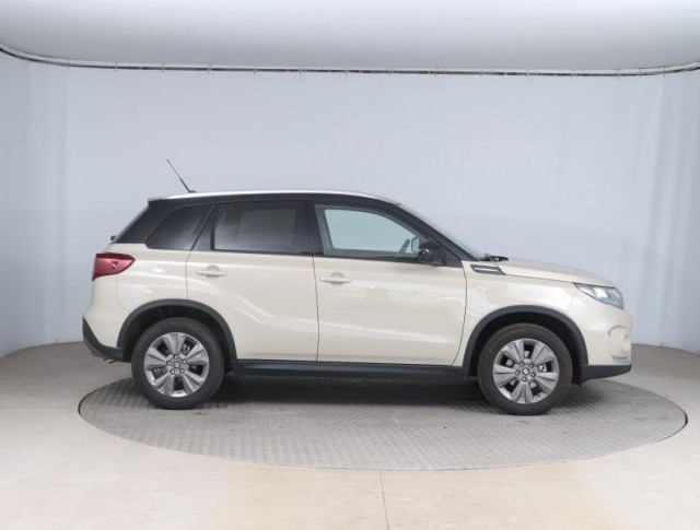 Suzuki Vitara  1.4 BoosterJet GL +