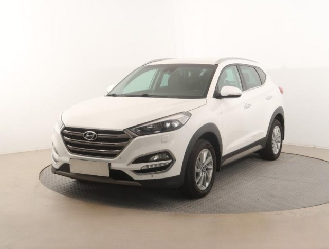 Hyundai Tucson  2.0 CRDi 