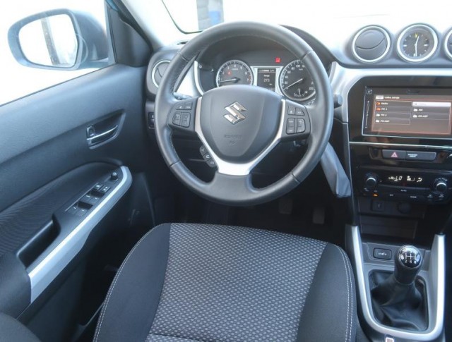 Suzuki Vitara  1.6 VVT Premium