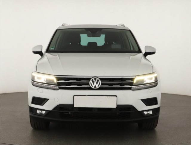 Volkswagen Tiguan  2.0 TDI 