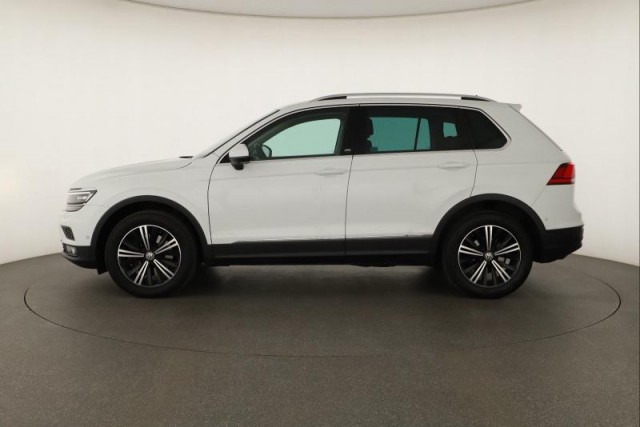 Volkswagen Tiguan  2.0 TDI 