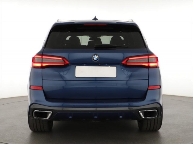 BMW X5  xDrive40i 