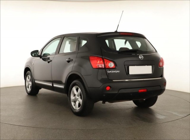 Nissan Qashqai  2.0 