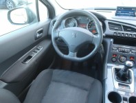 Peugeot 3008  2.0 HDi 