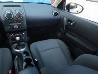 Nissan Qashqai  1.6 