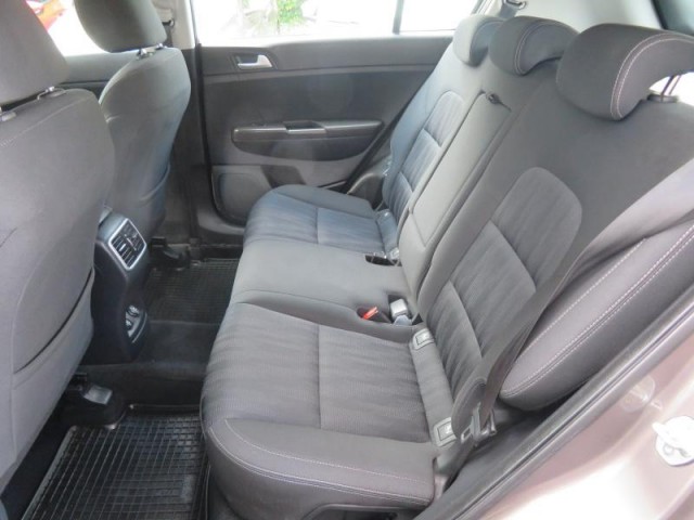 Kia Sportage  1.6 CRDi 