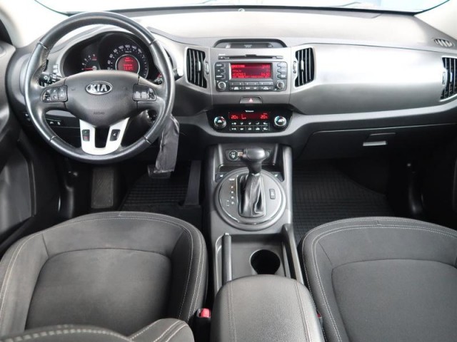 Kia Sportage  2.0 CRDi 