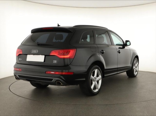 Audi Q7  3.0 TDI 