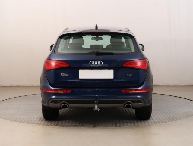 Audi Q5  3.0 TDI 