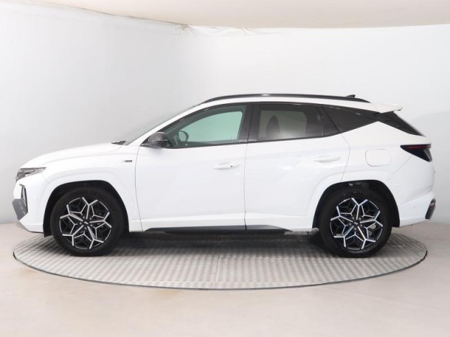 Hyundai Tucson  1.6 T-GDI PHEV 