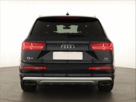 Audi Q7  3.0 TDI S-Line