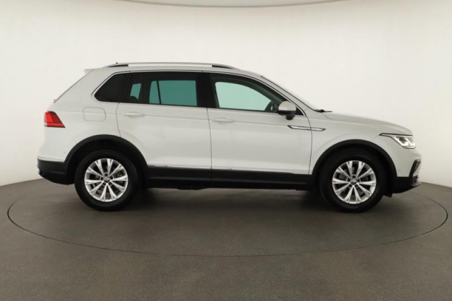 Volkswagen Tiguan  1.5 TSI 