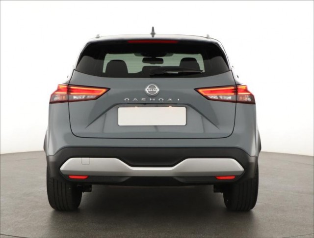 Nissan Qashqai  1.3 DIG-T MHEV 