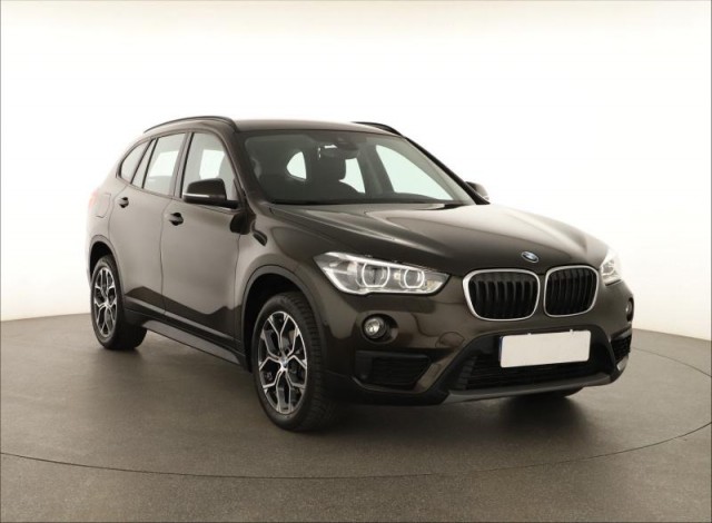 BMW X1  sDrive18i 