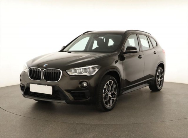 BMW X1  sDrive18i 