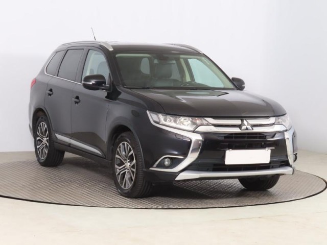 Mitsubishi Outlander  2.0 