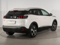 Peugeot 3008  1.5 BlueHDi 